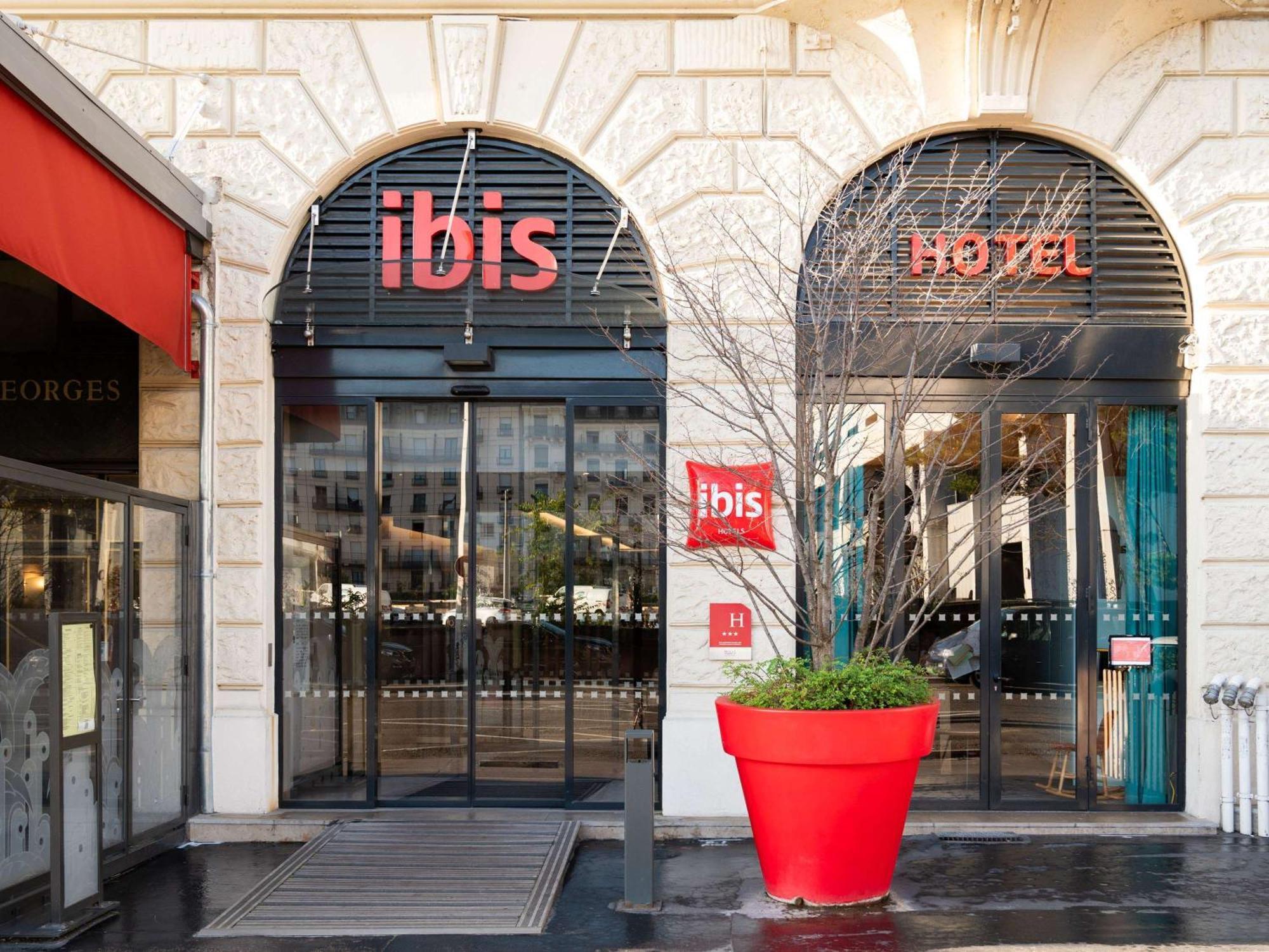 Hotel Ibis Lyon Centre Perrache Zewnętrze zdjęcie
